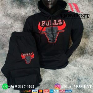 Conjunto buzo BULLS