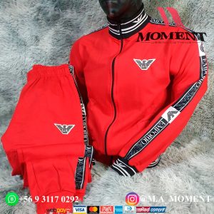 Conjunto buzo EA7